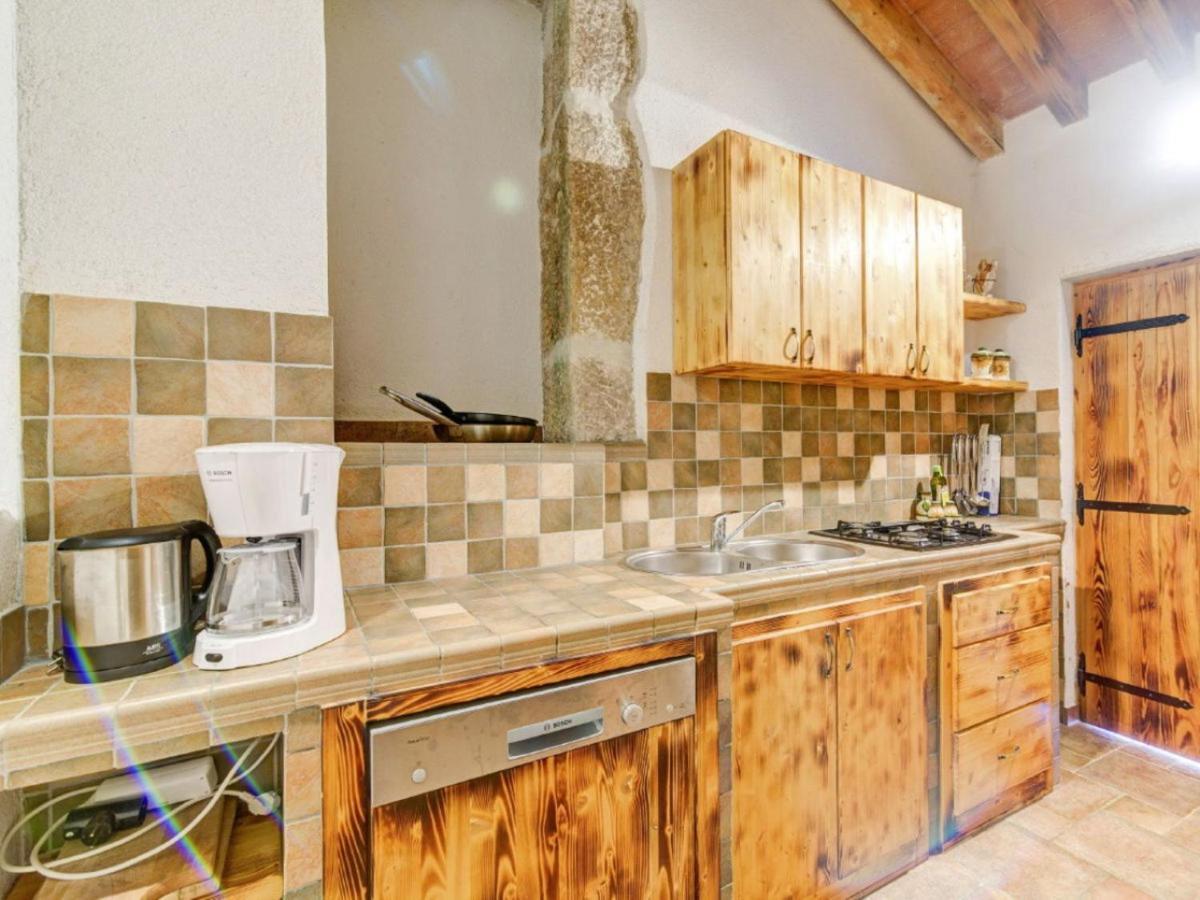 Lovely Holiday Home In Starigrad 外观 照片